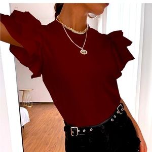 Super cute ruffled sleeve top